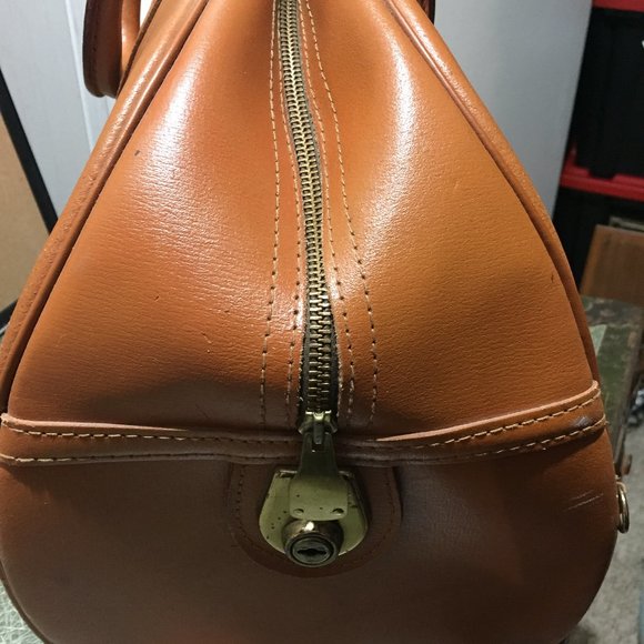 VINTAGE CHENEY ENGLAND LEATHER BAGS - Picture 5 of 15